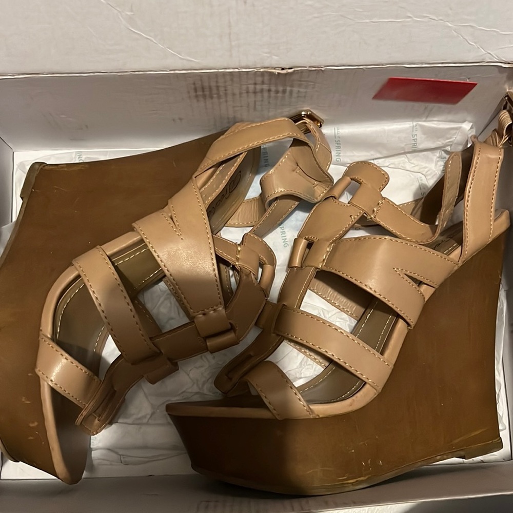Brown wedges with straps